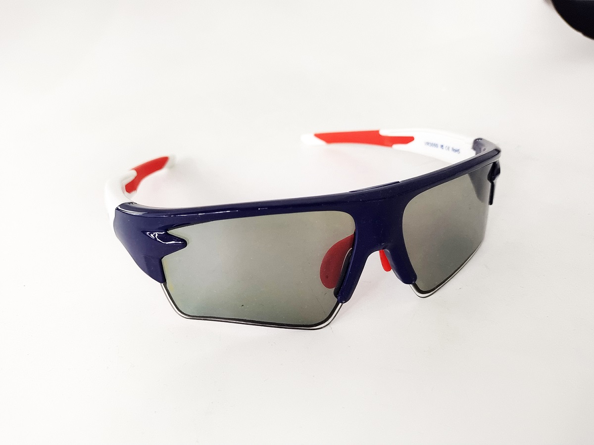 1718953923845359.jpg glass2.jpg